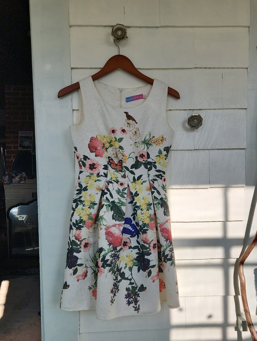 White Floral Fit & Flare Dress Size Small By Minti GOGO purchased At Franceacas